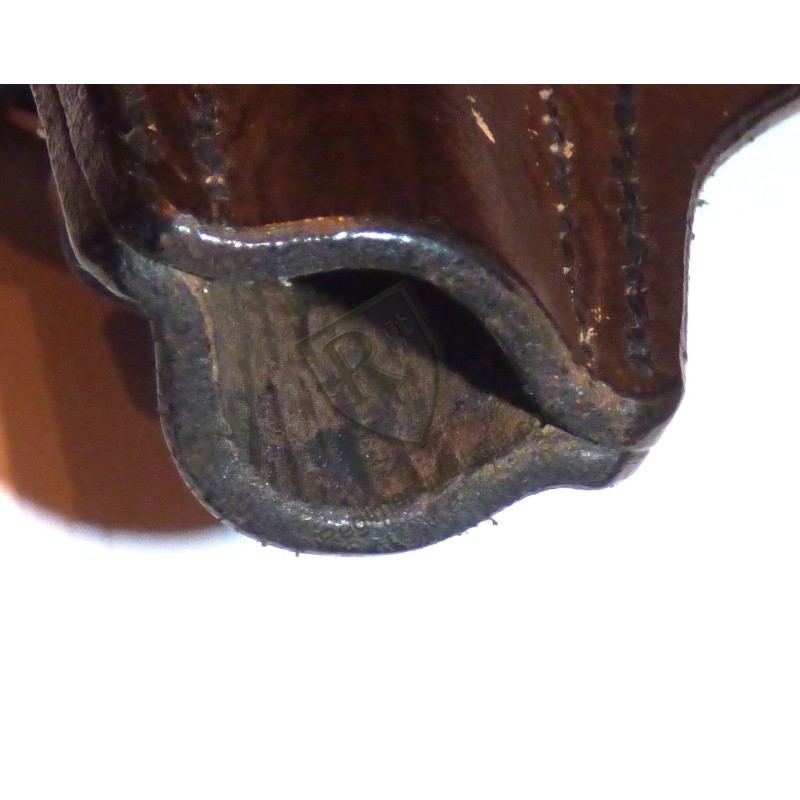 Pattern 1888 Lebel bayonet frog