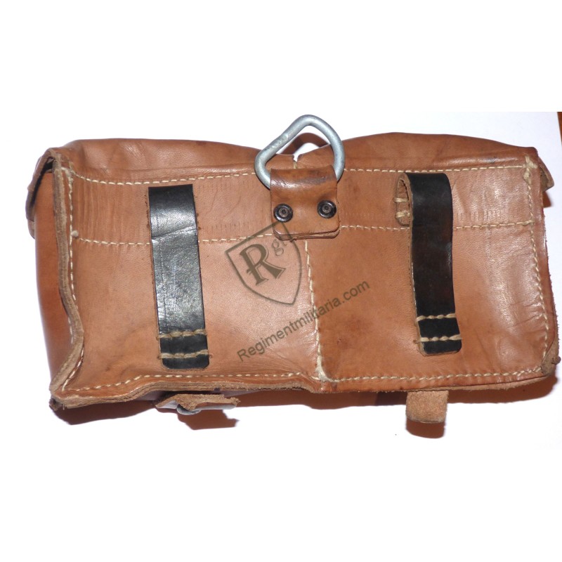 G43 ammo pouche brown leather.