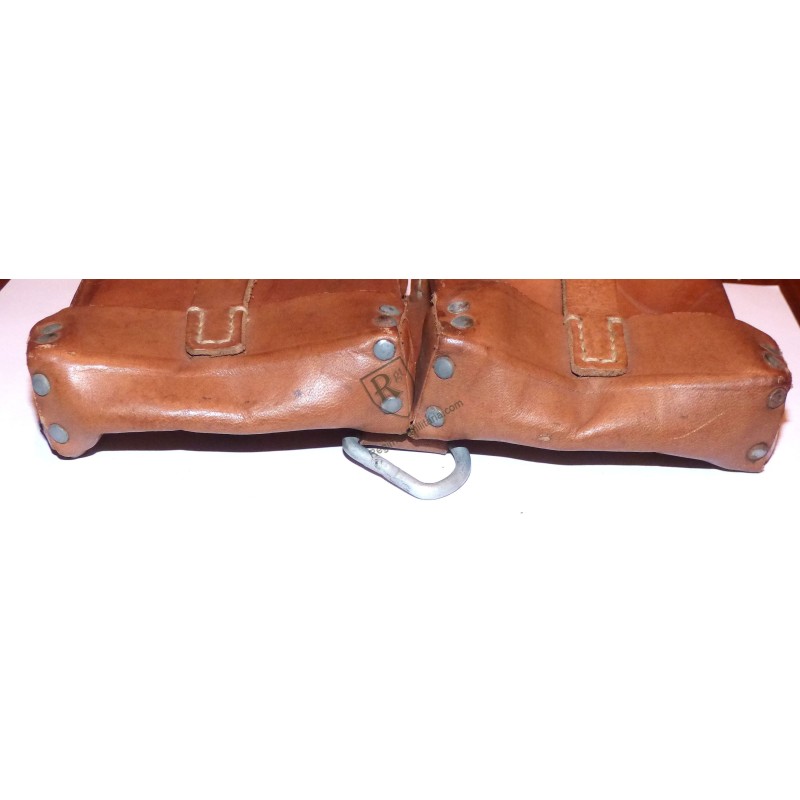 Cartouchière G43 cuir brun lisse.