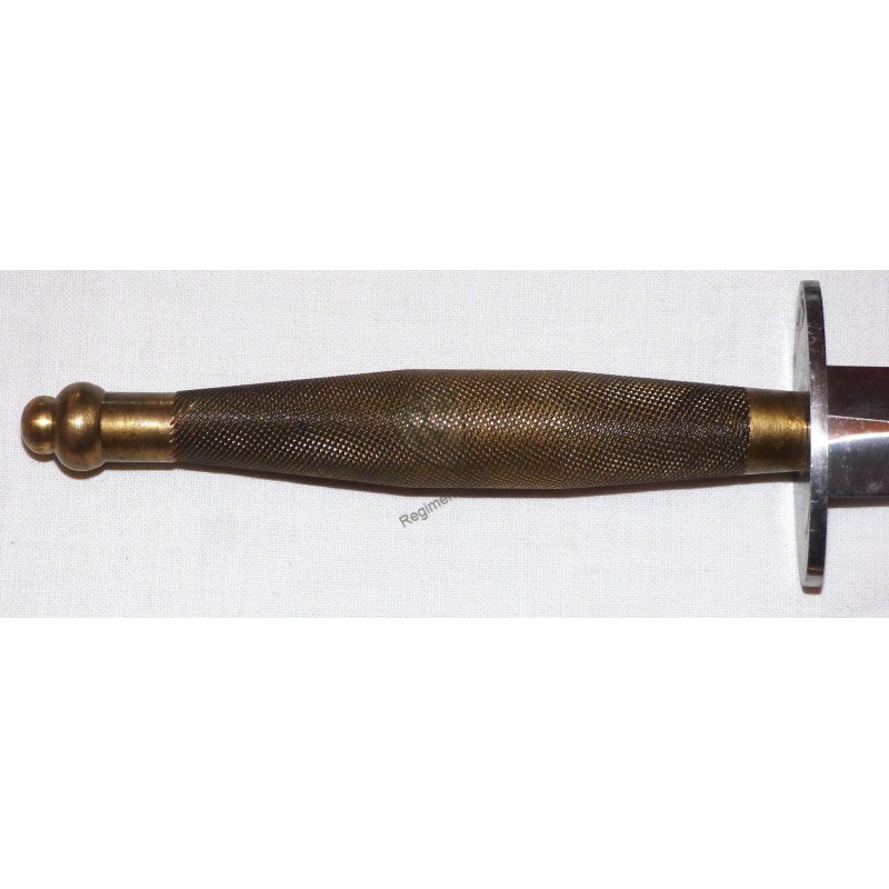 Para fighting knife SAS