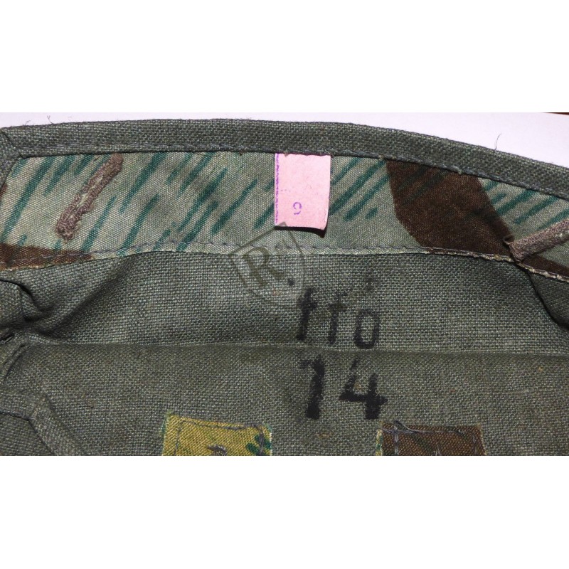 Housse de toile anti ypérite renforts camo Zeltbahn
