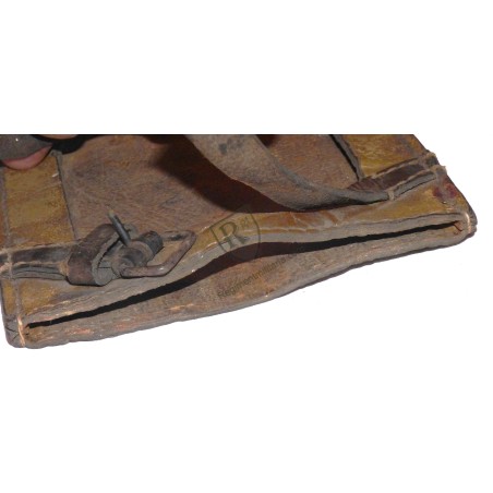 Heer Straight E-tool with tan Presstoff cover