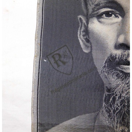 Portrait en soie tissée de Hô Chi Minh