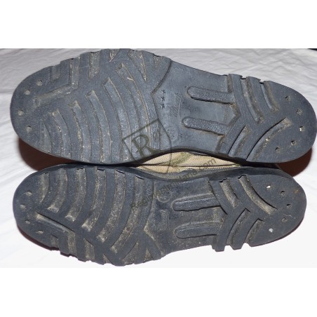 Pair of WISSART pataugas
