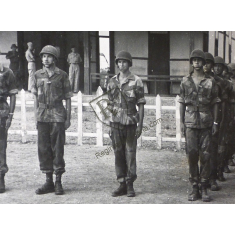 Large size photos paratrooper in Indochina