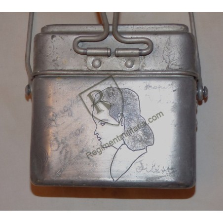 POW - engraved mess tin French Prisoner
