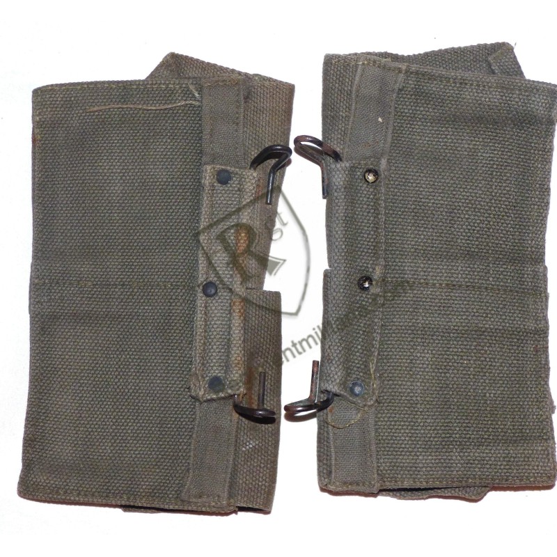 Pair of para ammo pouches Pattern 50