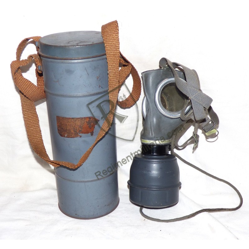 French Civil Defense gas mask