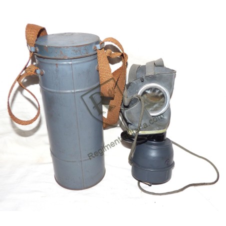 French Civil Defense gas mask