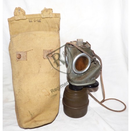 French Civil Defense gas mask