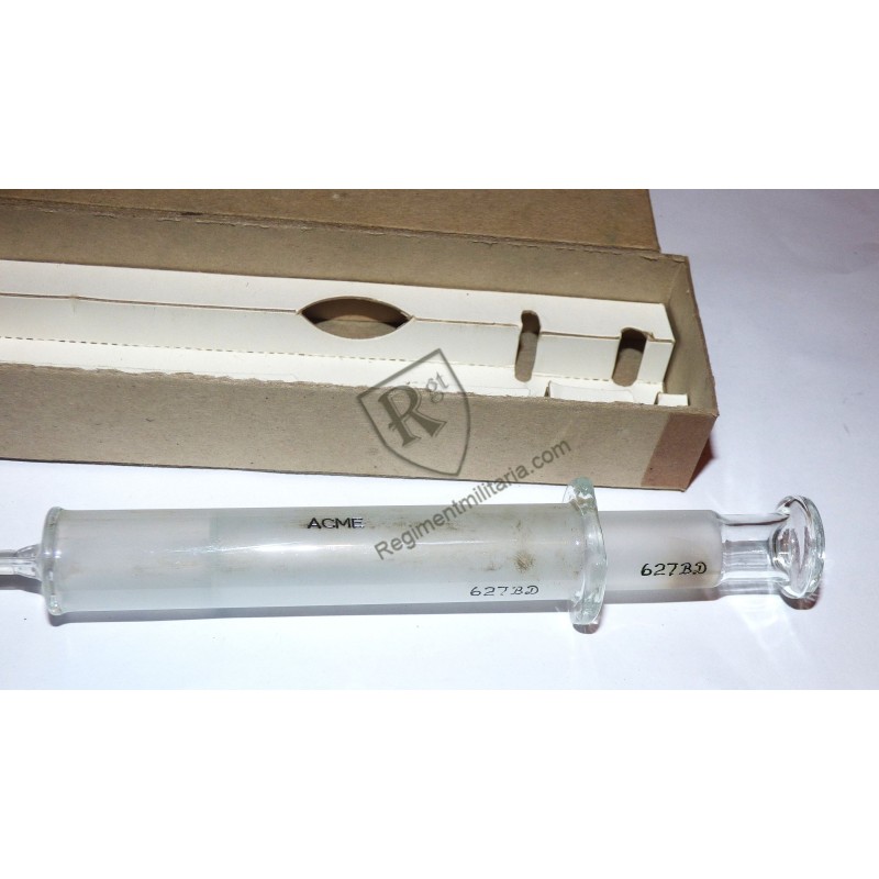 10cc syringe Medical Dept US ARMY WW2
