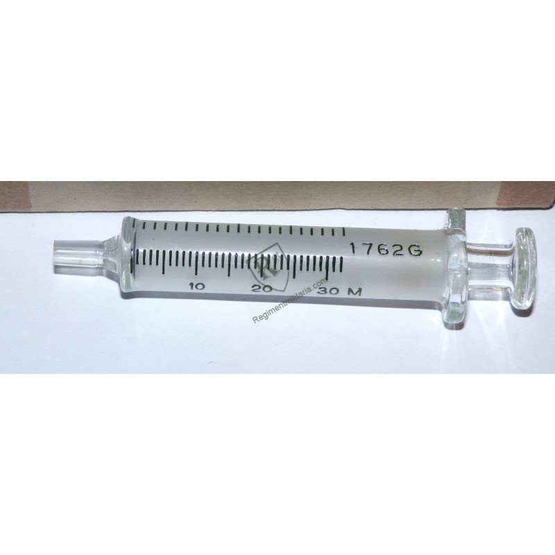 2cc syringe Medical Dept US ARMY WW2