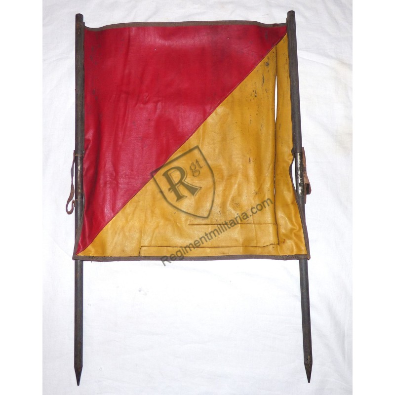 Heer - Drapeau de première ligne pliable
