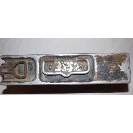 Caisse cartouches MG 34 précoce