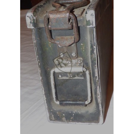 Caisse cartouches MG 34 précoce