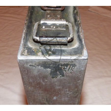Caisse cartouches MG 34 précoce