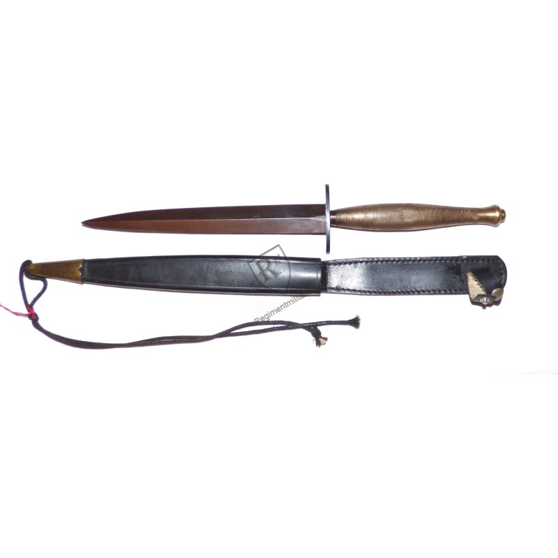 Para fighting knife SAS