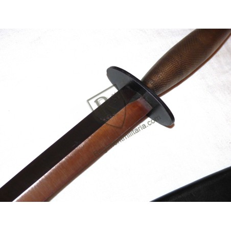 Para fighting knife SAS