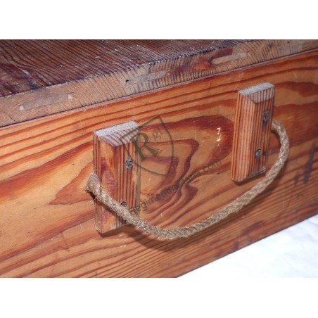 German Wooden case for 900 7.92mm cartridges