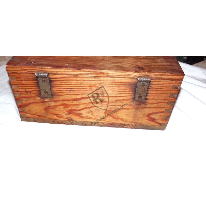 German Wooden case for 900 7.92mm cartridges