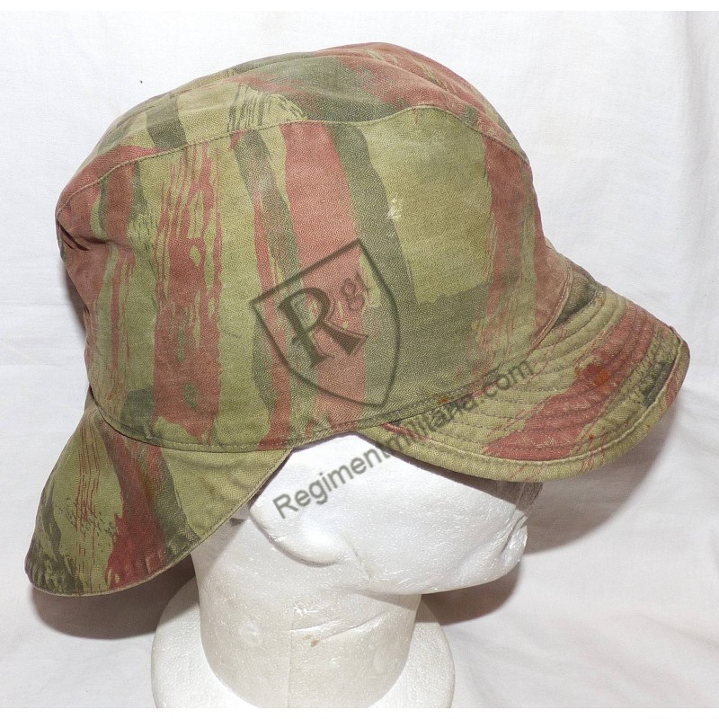 Casquette camouflée Bigeard époque Algérie.