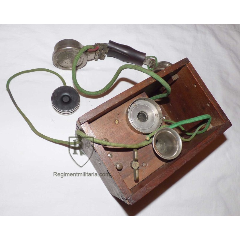 1915 Field telephone