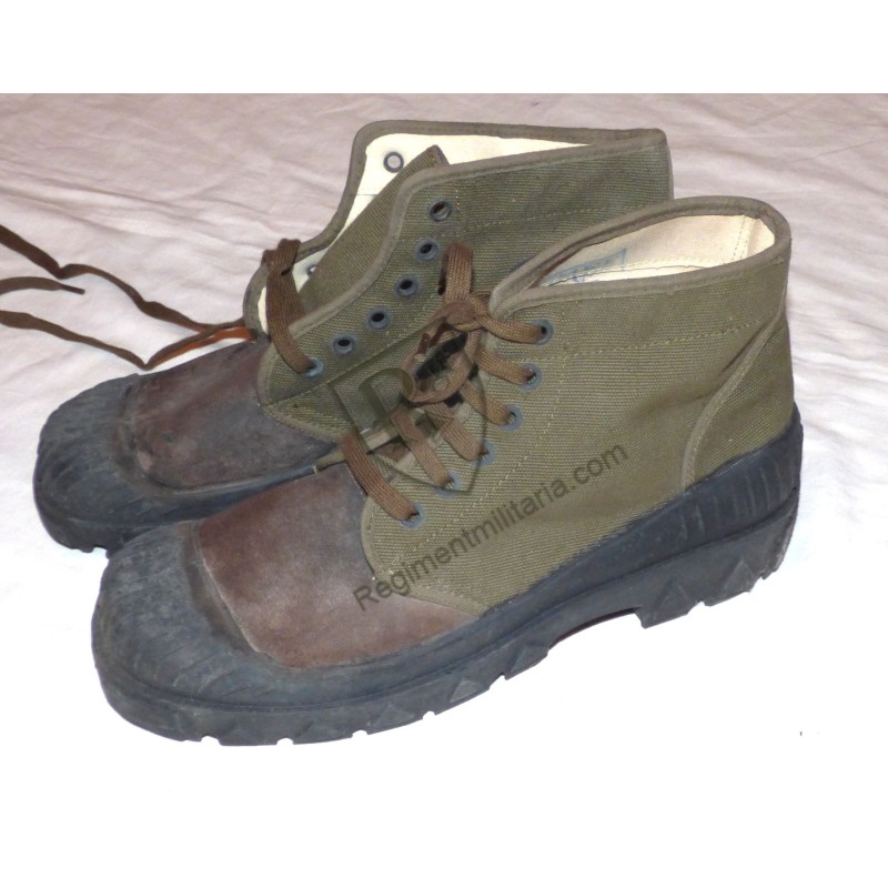 Paire de pataugas PARAFLAC Militaire