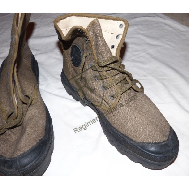 Paire de pataugas PALLADIUM Militaire