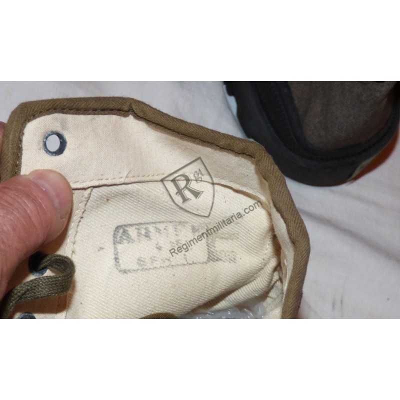 Paire de pataugas PALLADIUM Militaire