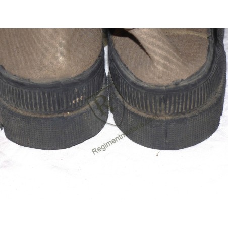 Paire de pataugas Militaire datées