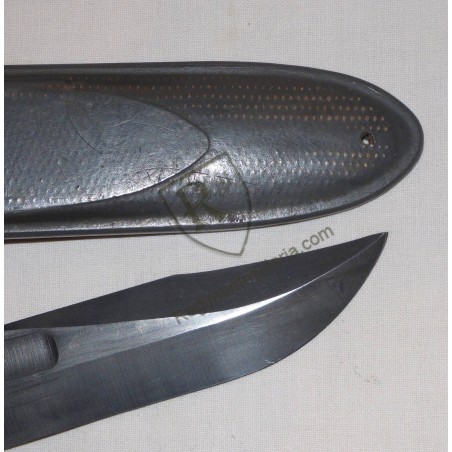 Camillus USN MKII fighting knife.