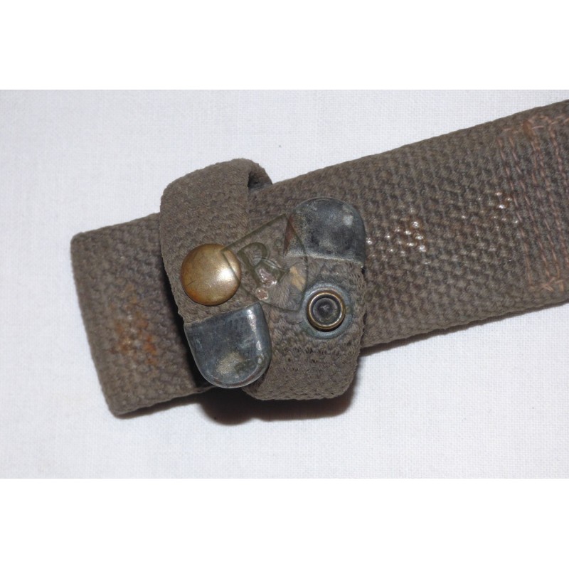 Camillus USN MKII fighting knife. Camillus USN MKII fighting knife.