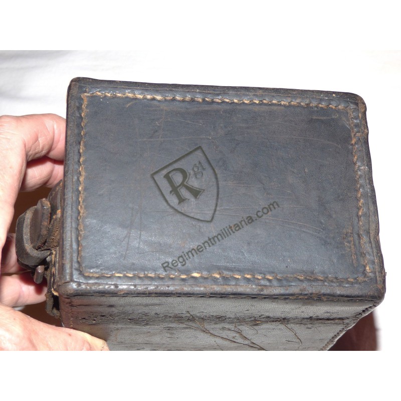 Vickers 1915 machine gun oil can