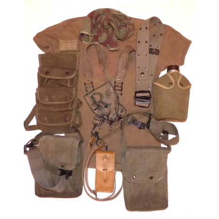 Set of Paratrooper equipment