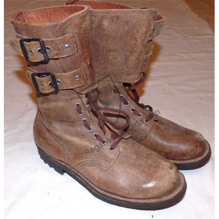 Brodequins à jambières attenantes Modèle 1952