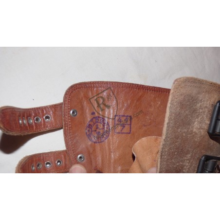 Brodequins à jambières attenantes Modèle 1952