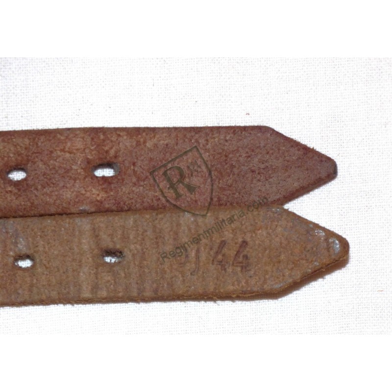 Matching pair of multi-purpose Heer straps 1944