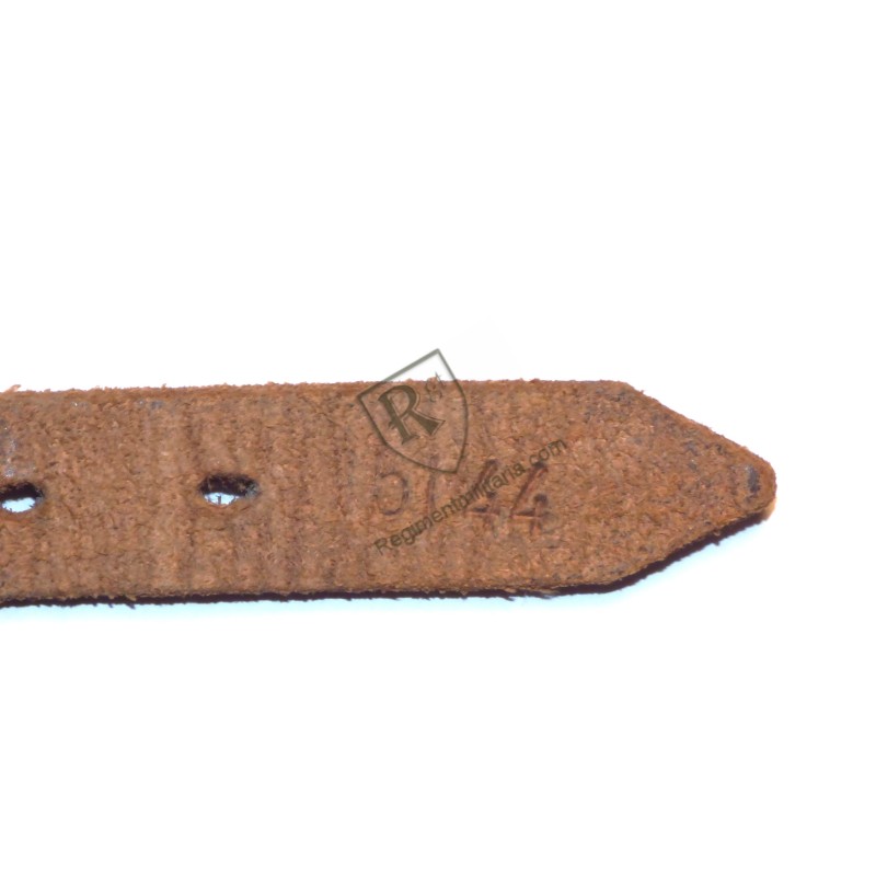 Matching pair of multi-purpose Heer straps 1944