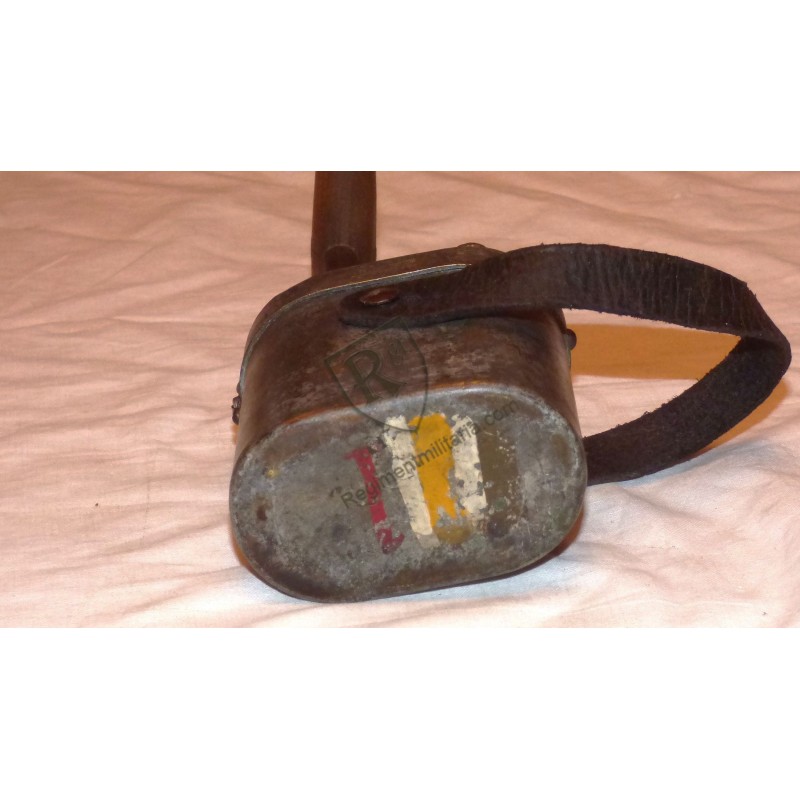 US ARMY WW2 striped blasting machine