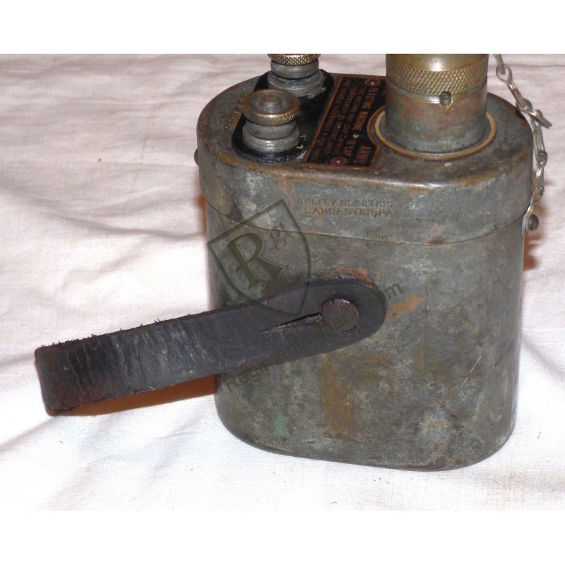 US ARMY WW2 striped blasting machine