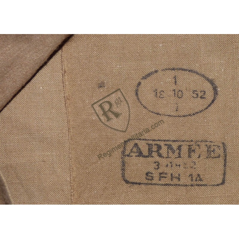 Chemise modèle 48 datée 1952
