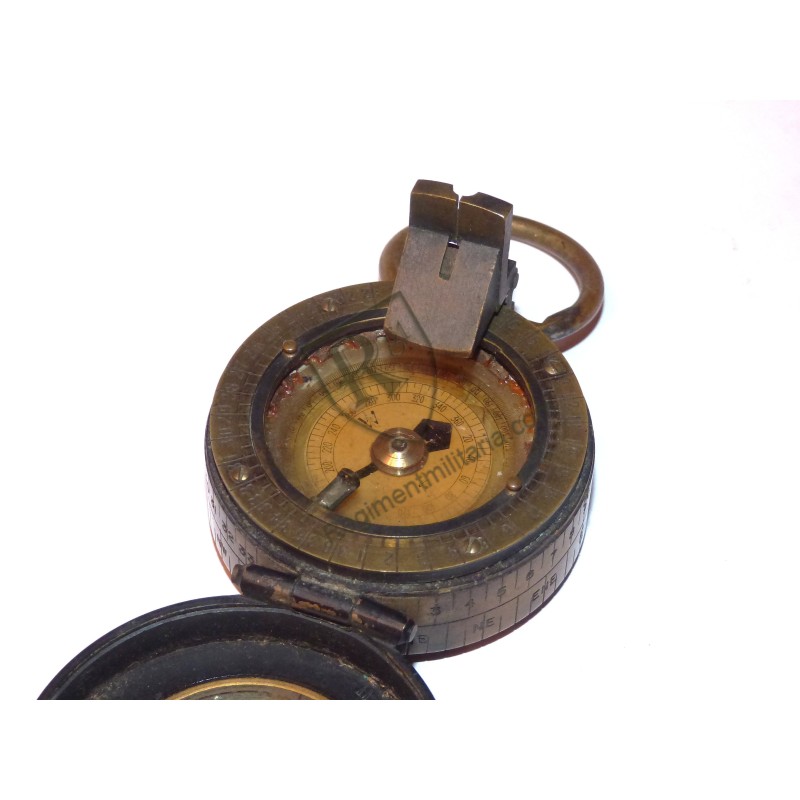 Named WW1 compass 1910 dated