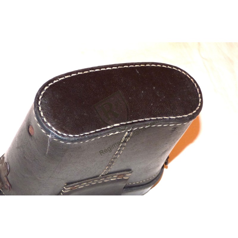 Heer bino case 7x50 or 10x50 dated 1943