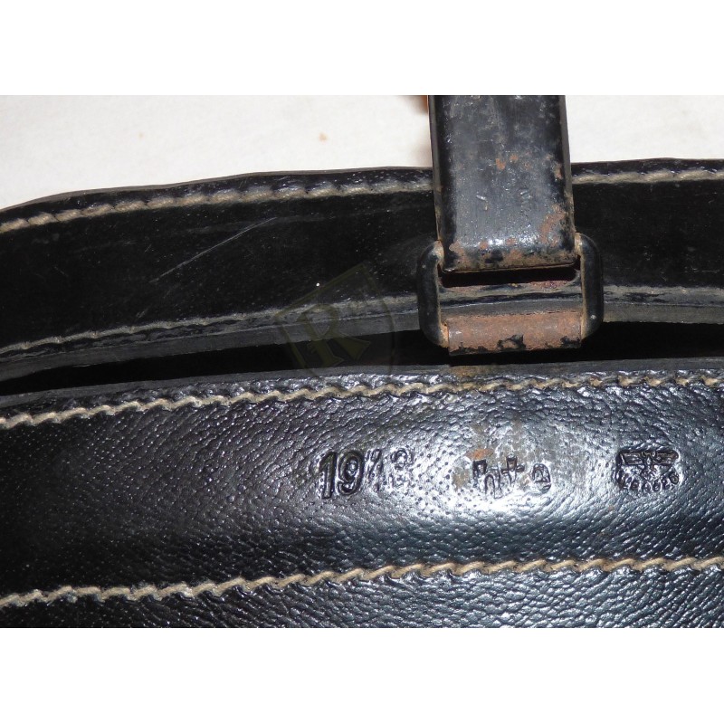 Heer bino case 7x50 or 10x50 dated 1943