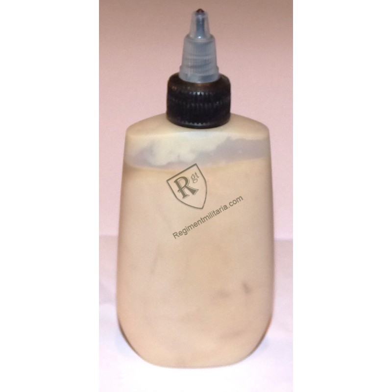 Small can of Weapons oil - US ARMY VIET NAM 1968