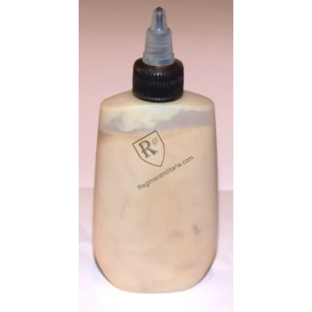 Small can of Weapons oil - US ARMY VIET NAM 1968