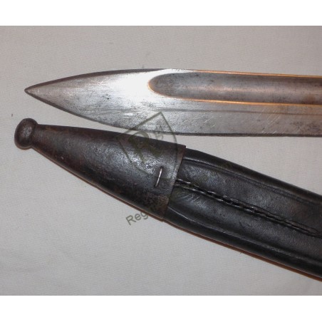 Baïonnette 98/05 1er type datée 1915