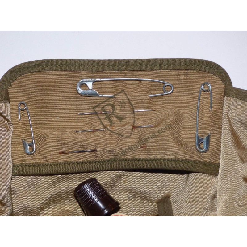 US ARMY sewing kit