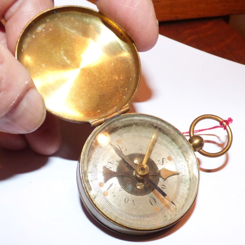 WW1 Officer's brass compass.