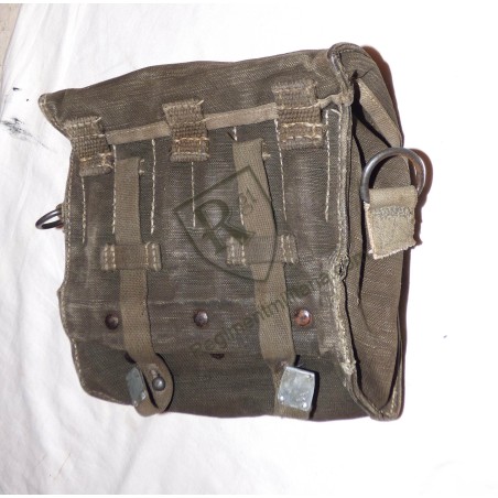 Cartridge pouch for Heer flare gun